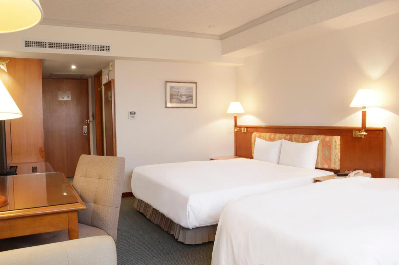 Hotel Avenue Hszincsu Kültér fotó
