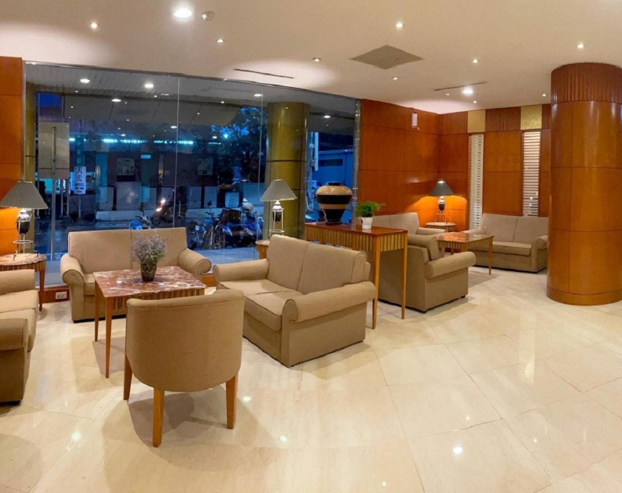 Hotel Avenue Hszincsu Kültér fotó